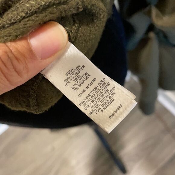 Express | Balloon Sleeve Pullover Sweater, Small fit - Picture 10 of 13